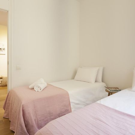 Click&Flat Luxury Sant Joan Apartment บาร์เซโลนา ภายนอก รูปภาพ