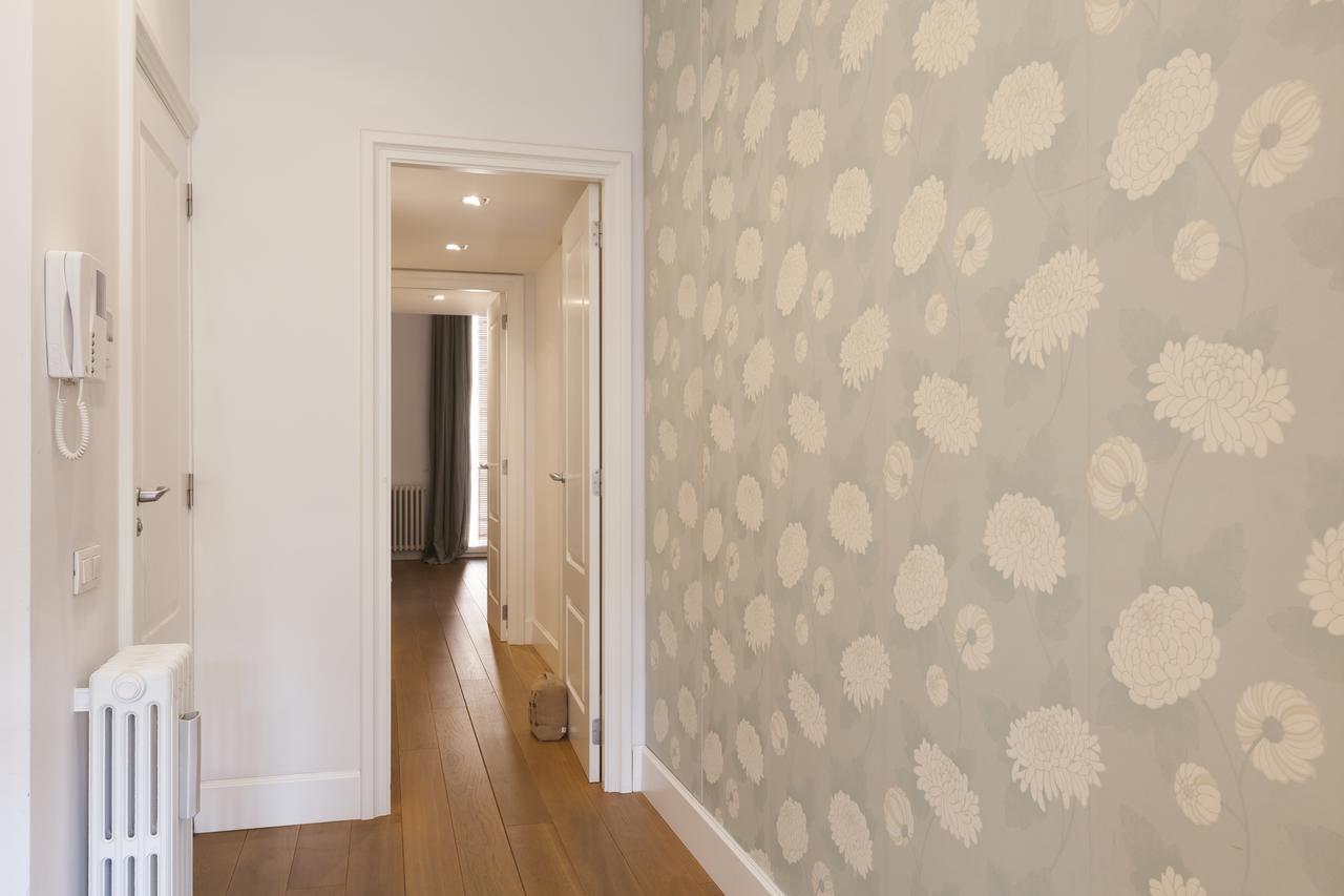 Click&Flat Luxury Sant Joan Apartment บาร์เซโลนา ภายนอก รูปภาพ