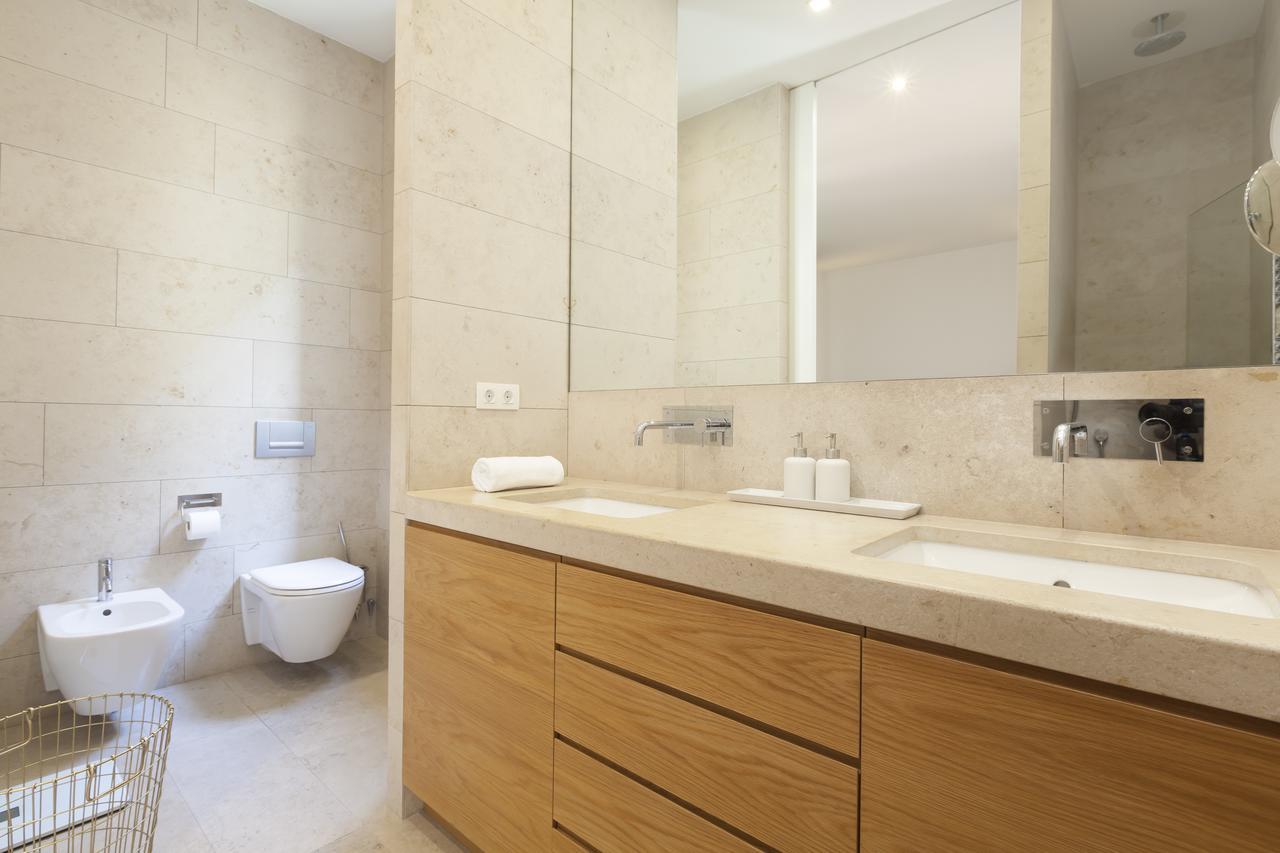 Click&Flat Luxury Sant Joan Apartment บาร์เซโลนา ภายนอก รูปภาพ