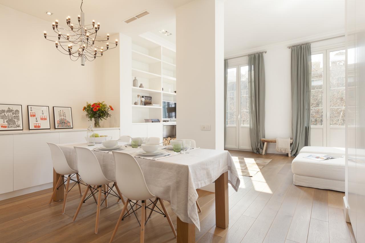 Click&Flat Luxury Sant Joan Apartment บาร์เซโลนา ภายนอก รูปภาพ